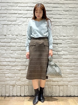 「アイテム（ハンドバッグ、シルバー系）」を使った、erinaさん（レディース・167cm）の秋コーディネート