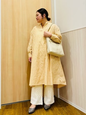 「SHOO・LA・RUE（シューラルー）の【洗える/S-LL】ストライプAラインワンピース（ワンピース、イエロー系）」を使った、YUMIさん（レディース・163cm）の春コーディネート