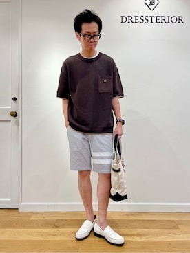 「DRESSTERIOR（ドレステリア）のドライメッシュニット（ニット/セーター、ブラウン系）」を使った、蒲谷祐太さん（メンズ・180cm）の夏コーディネート