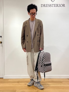 「DRESSTERIOR（ドレステリア）の【接触冷感/UVカット】BACK BREEZE TECH ラビットポケTシャツ（Tシャツ/カットソー、グレー系）」を使った、蒲谷祐太さん（メンズ・180cm）の夏コーディネート