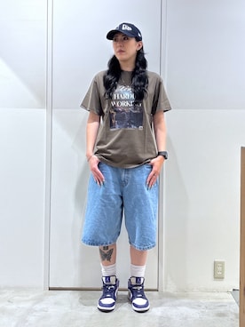 「XLARGE（エクストララージ）のHARDLY WORKING S/S TEE（Tシャツ/カットソー、ブラウン系）」を使った、reiaさん（レディース・173cm）の夏コーディネート