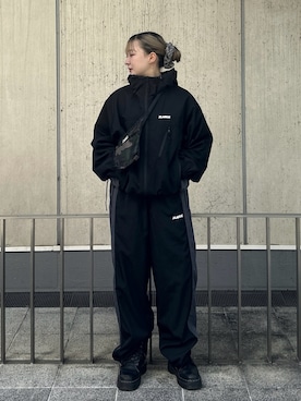 「XLARGE（エクストララージ）のNYLON PANELED JACKET（Nylon jacket、ブラック系）」を使った、401oさん（レディース・157cm）の秋コーディネート
