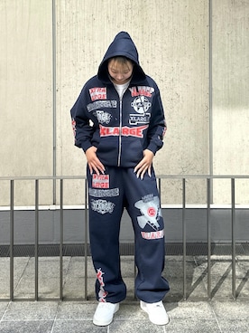 「XLARGE（エクストララージ）のMULTI LOGO ZIP HOODED SWEATSHIRT（Hoodies、ブルー系）」を使った、401oさん（レディース・157cm）の秋コーディネート
