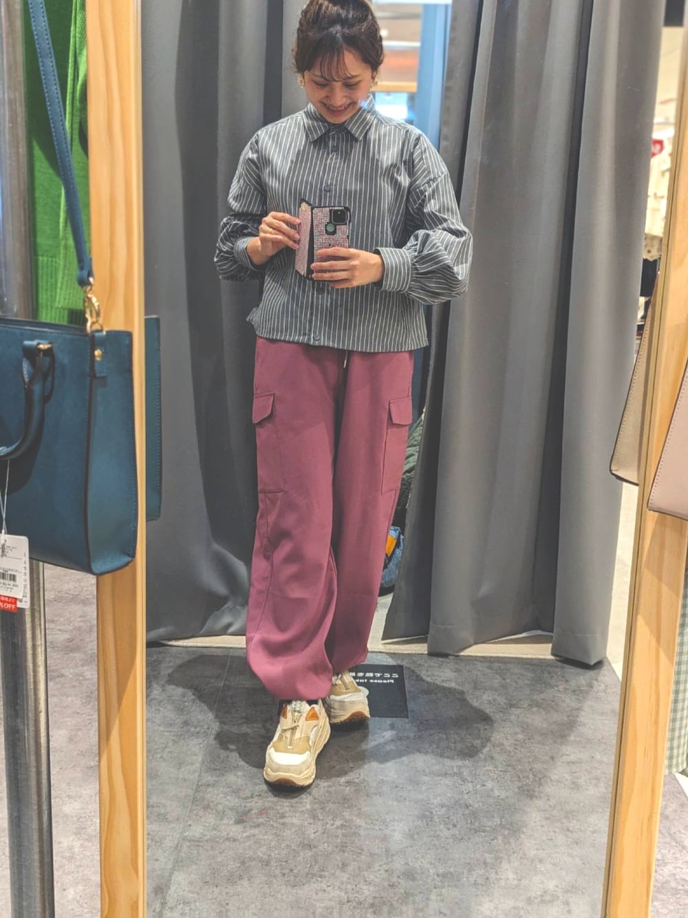 UGG for emmi】805 X MLTを使った人気ファッション
