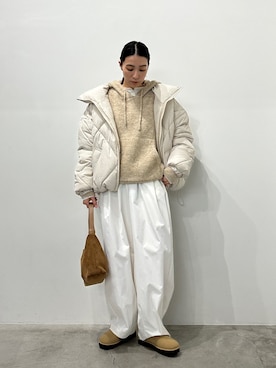 「アイテム（スリッポン）」を使った、shinoさん（レディース・160cm）の秋コーディネート