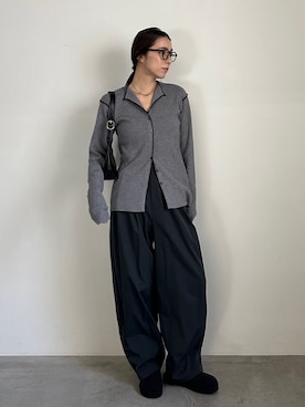 「アイテム（スリッポン）」を使った、shinoさん（レディース・160cm）の秋コーディネート