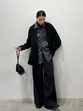 「アイテム（スリッポン）」を使った、shinoさん（レディース・160cm）の秋コーディネート