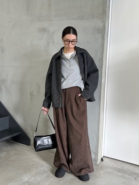 「アイテム（サングラス）」を使った、shinoさん（レディース・160cm）の秋コーディネート