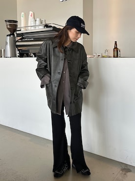 「アイテム（ステンカラーコート）」を使った、shinoさん（レディース・160cm）の秋コーディネート