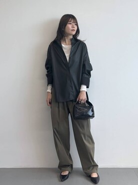 柳橋唯さんコラボアイテム】バックタックオーバーシャツを使った人気