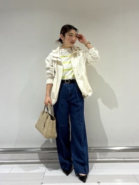 「UNTITLED（アンタイトル）の【洗える/はっ水】リラクシーマウンテンパーカー（Blouson、ホワイト系）」を使った、Rinさん（レディース・157cm）の春コーディネート