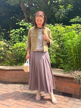 「アイテム（ノーカラージャケット）」を使った、Rinさん（レディース・157cm）の春コーディネート