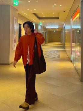 「アイテム（スリッポン）」を使った、kenkenさん（メンズ・171cm）の秋コーディネート