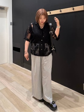 「LEPSIM（レプシィム）のカットイージーワイドパンツ　499173（その他パンツ、グレー系）」を使った、ria0079さん（レディース）の春コーディネート
