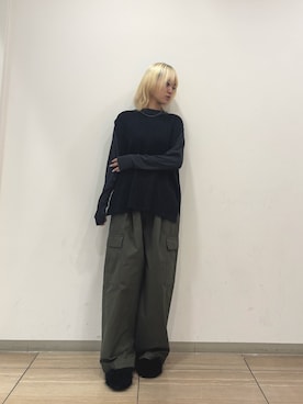 「かぐれ（カグレ）のユーティリティーイージーパンツ（その他パンツ）」を使った、リロさん（レディース・161cm）の秋コーディネート