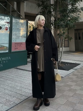 「アイテム（ステンカラーコート）」を使った、リロさん（レディース・161cm・20代）の秋コーディネート