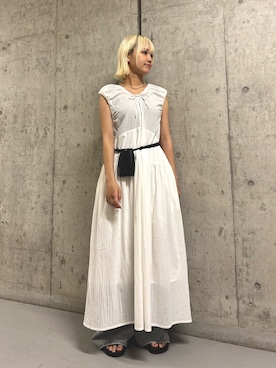 リロさん(レディース・161cm)の春コーディネート