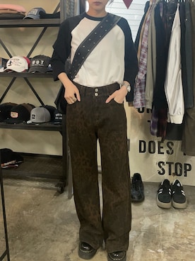 「Dr. Martens（ドクターマーチン）のアイテム」を使った、ayaさん（レディース・160cm）の秋コーディネート
