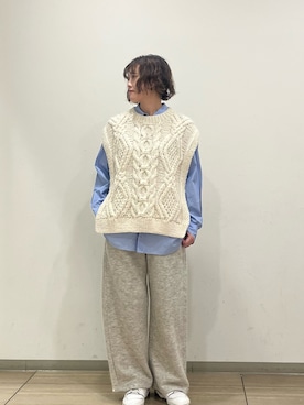 「アイテム（シャツ/ブラウス）」を使った、rikaさん（レディース・161cm）の秋コーディネート