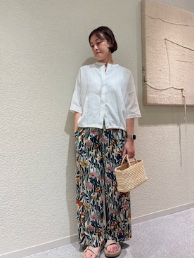 「かぐれ（カグレ）のリネンハーフスリーブシャツ（シャツ/ブラウス、ホワイト系）」を使った、rikaさん（レディース・161cm）の夏コーディネート