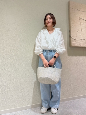 「かぐれ（カグレ）のリネンフリルカラーシャツ（シャツ/ブラウス、ホワイト系）」を使った、rikaさん（レディース・161cm）の夏コーディネート