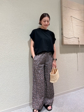 「かぐれ（カグレ）のフレンチスリーブカットソー（Tシャツ/カットソー、ブラック系）」を使った、rikaさん（レディース・161cm）の夏コーディネート