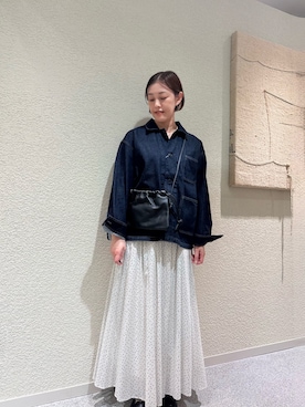 「かぐれ（カグレ）のコットンドットスカート（スカート、ホワイト系）」を使った、rikaさん（レディース・161cm）の秋コーディネート
