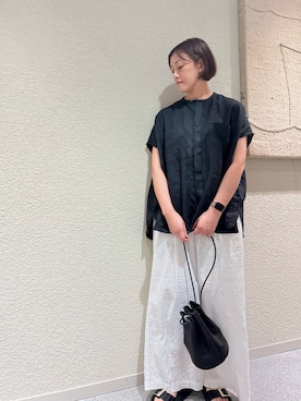 「かぐれ（カグレ）のリネンWポケットフレンチシャツ（シャツ/ブラウス、ブラック系）」を使った、rikaさん（レディース・161cm）の夏コーディネート