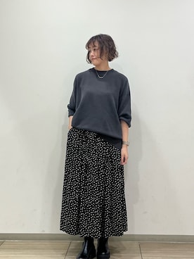 「かぐれ」｜「アイテム（スウェット）」を使った、rikaさん（レディース・161cm）の秋コーディネート