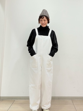 「アイテム（サロペット/オーバーオール）」を使った、rikaさん（レディース・161cm）の冬コーディネート