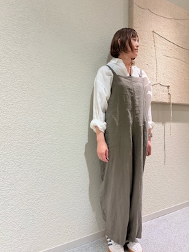 「かぐれ（カグレ）のリネンレギュラーボックスシャツ（シャツ/ブラウス、ホワイト系）」を使った、rikaさん（レディース・161cm）の春コーディネート