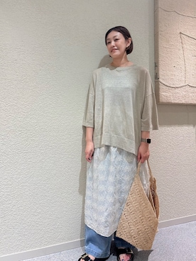 「かぐれ（カグレ）のリネン半袖クルーネックニット（ニット/セーター、ベージュ系）」を使った、rikaさん（レディース・161cm）の夏コーディネート