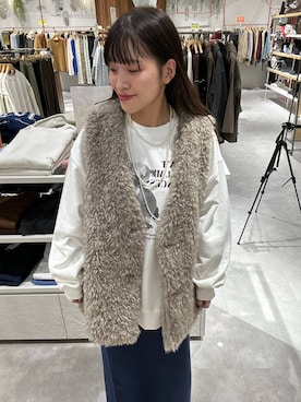 「アイテム（ベスト）」を使った、かとちゃんさん（レディース・154cm・30代）の秋コーディネート