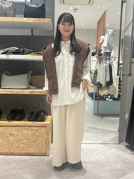 「アイテム（ローファー）」を使った、かとちゃんさん（レディース・154cm・30代）の秋コーディネート