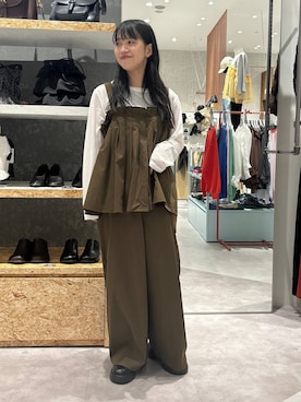 「アイテム（サロペット/オーバーオール）」を使った、かとちゃんさん（レディース・154cm・30代）の秋コーディネート
