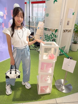 「algy（アルジー）のパッド付きワンポイントリブ半袖Tシャツ（Tシャツ/カットソー、ホワイト系）」を使った、yurimari1118さん（キッズ・140cm）の夏コーディネート
