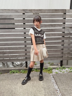 「PinkLatte（ピンクラテ）のアイテム（スカート、ベージュ系）」を使った、yurimari1118さん（キッズ・140cm）の夏コーディネート