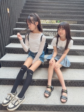 「repipi armario（レピピ アルマリオ）の【10C REPIPI】【セレモニー】レースTOPS（Tシャツ/カットソー、ホワイト系）」を使った、yurimari1118さん（キッズ・140cm）の春コーディネート