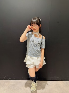「ANAP GｉRL（アナップガール）のエンジェル プリント ハトメ テープ ワンショル トップス（Tシャツ/カットソー、ブルー系）」を使った、yurimari1118さん（キッズ・140cm）の春コーディネート