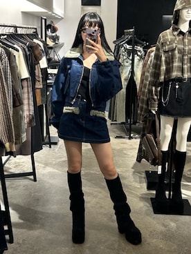 「EMODA（エモダ）のアイテム（アクセサリー）」を使った、後藤帆花さん（レディース・162cm）の秋コーディネート