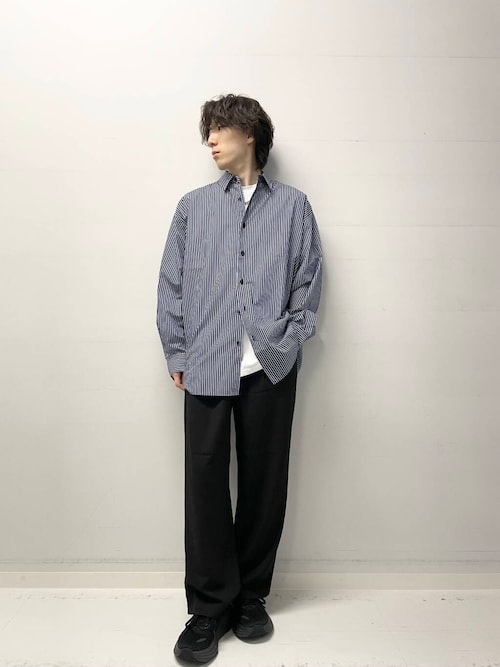 『一部WEB限定カラー』『ユニセックス』シシュウダンボールポンチショートスリーブTシャツ