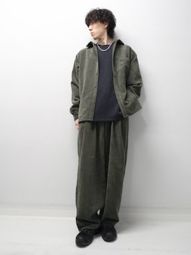 「カーキシャツ」｜Renさん（メンズ・174cm）の秋コーディネート