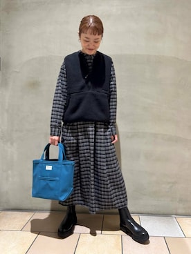 「アイテム（シャツワンピース）」を使った、mayouedaさん（レディース・156cm）の秋コーディネート