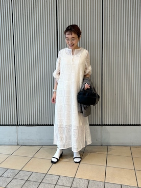 「URBAN RESEARCH DOORS（アーバンリサーチドアーズ）のレースワンピース（ワンピース、ベージュ系）」を使った、mayouedaさん（レディース・156cm）の春コーディネート