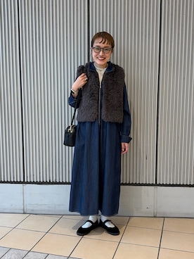 「URBAN RESEARCH DOORS（アーバンリサーチドアーズ）のフロントジップデニムワンピース（ワンピース、ブルー系）」を使った、mayouedaさん（レディース・156cm）の秋コーディネート