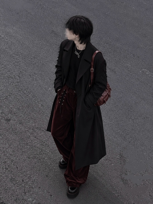 「TAAKK(ターク)の【TAAKK】LONG WOOL COAT(チェスターコート)」を使った、Aranさん(メンズ・177cm)の秋コーディネート