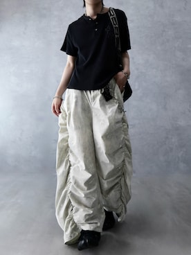 「WESTSEA（ウエストシー）のピグメント加工 ヘンリーネック ワッフルTシャツ 半袖 クロス刺繍（Tシャツ/カットソー、ブラック系）」を使った、Aranさん（メンズ・177cm）の春コーディネート