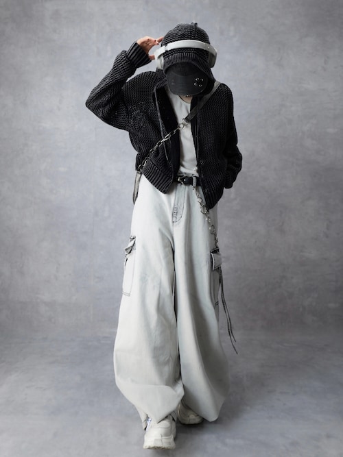 「Spielio(シュピーリオ)の【Spielio】Vintage like mesh knit hoodie/ヴィンテージライクメッシュニットパーカー(パーカー)」を使った、Aranさん(メンズ・177cm)の秋コーディネート