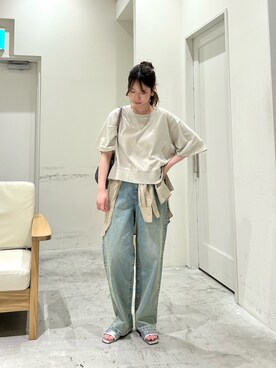 「CIAOPANIC TYPY（チャオパニックティピー）の【2025年S/S新作】カラビナ付きメタリックヤーンBAG（トートバッグ）」を使った、kanaさん（レディース・160cm）の春コーディネート