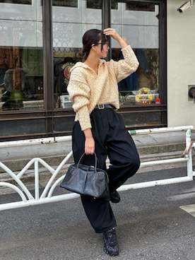 「アイテム（ニット/セーター）」を使った、ABEさん（レディース・167cm）の秋コーディネート